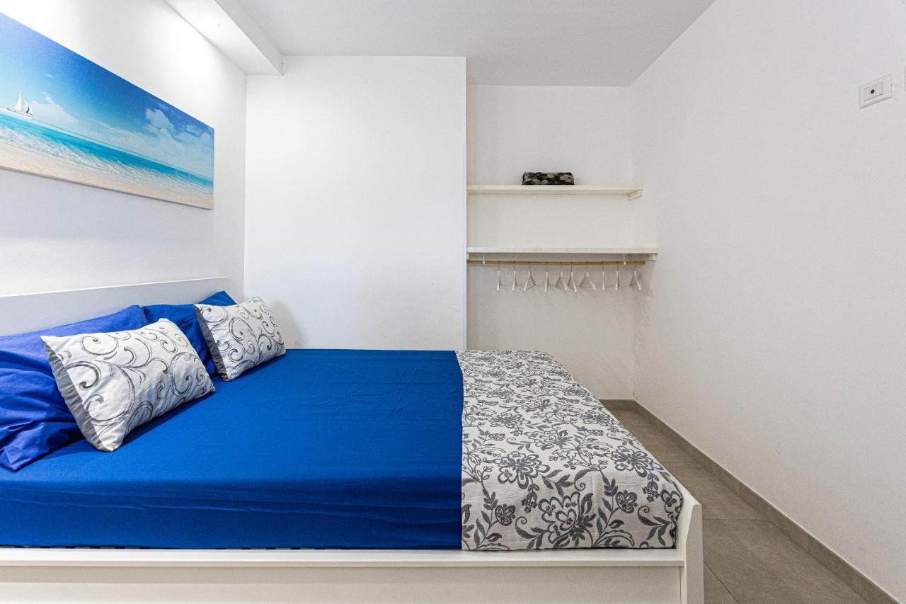 Resort Almaredamarra Con Piscina E Idromassaggio Sul Mare Torre San Giovanni Ugento Luaran gambar