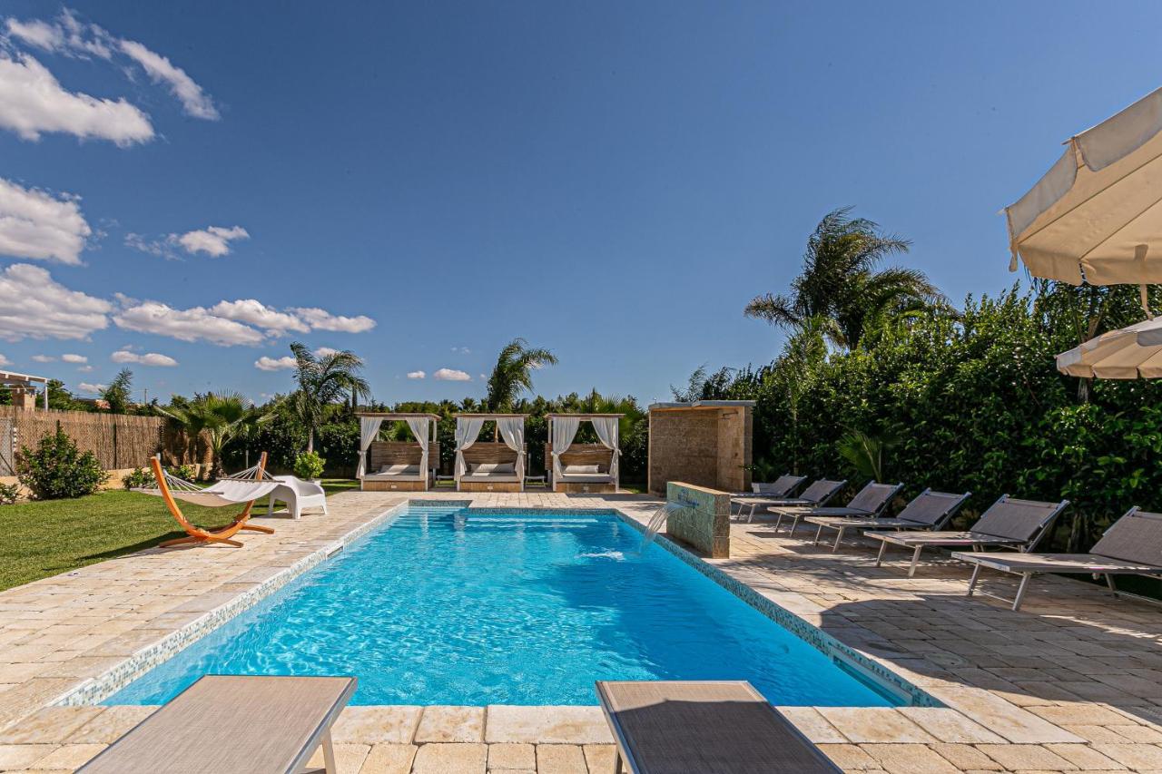 Resort Almaredamarra Con Piscina E Idromassaggio Sul Mare Torre San Giovanni Ugento Luaran gambar